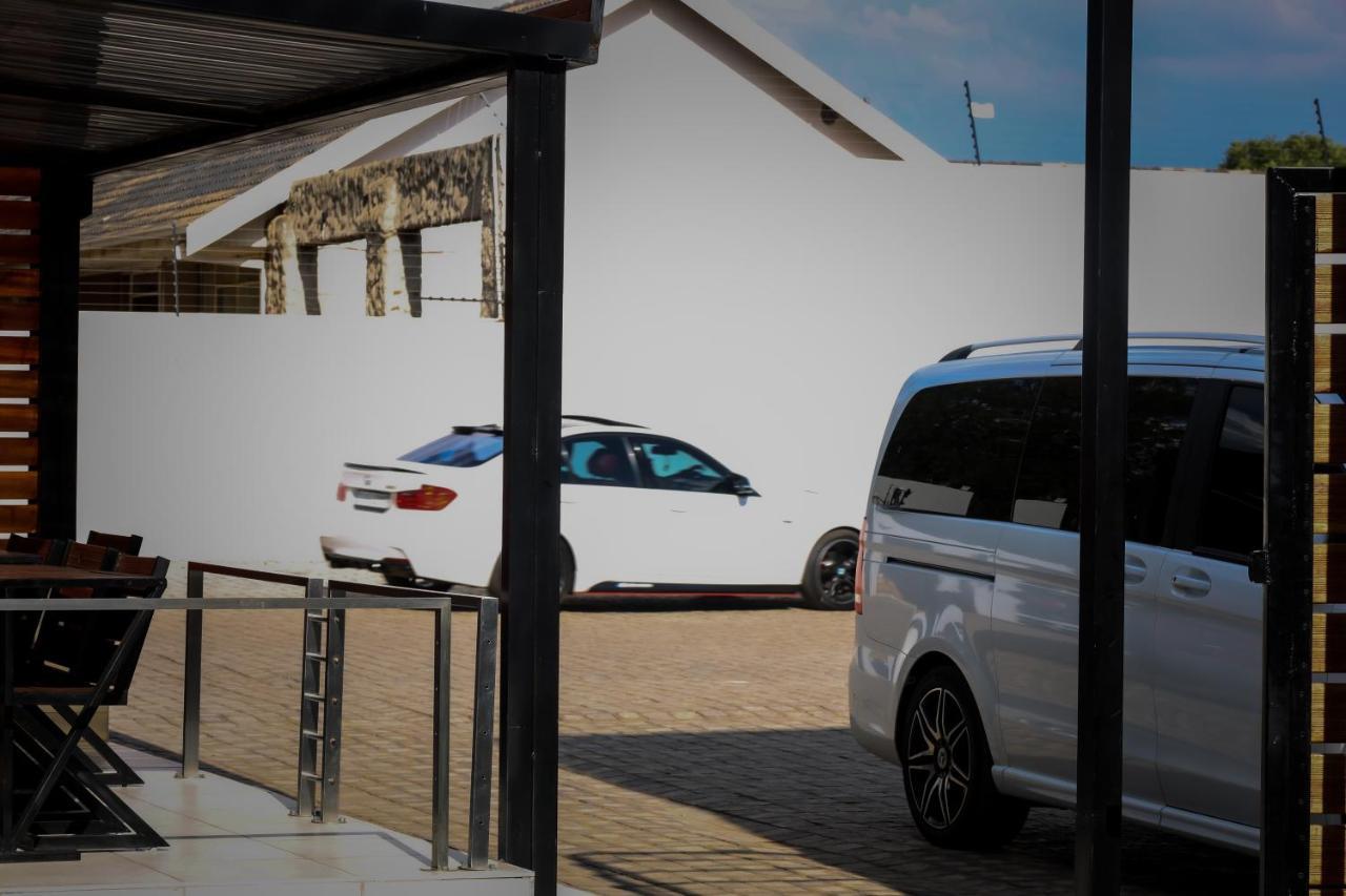 Hotel El Infinito Lifestyle Kempton Park Exteriér fotografie