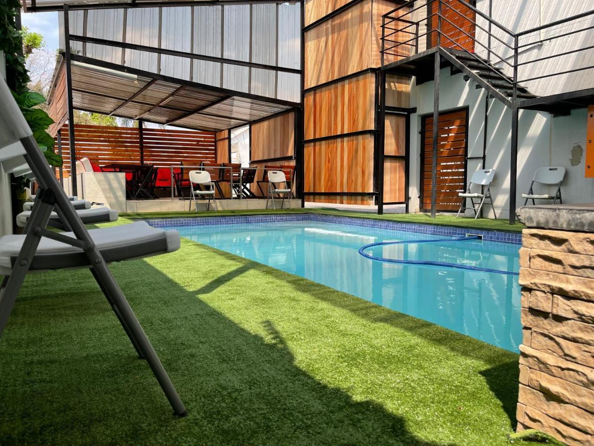 Hotel El Infinito Lifestyle Kempton Park Exteriér fotografie